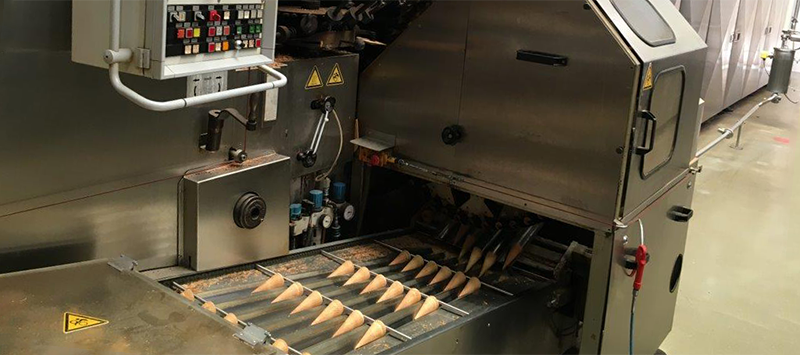 Термостойкая смазка EFELE SG-394 применяется при обслуживании печного оборудования на пищевых производствах