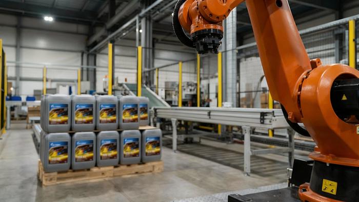 Предприятия «Газпромнефть – смазочных материалов» обеспечивают непрерывное производство продукции